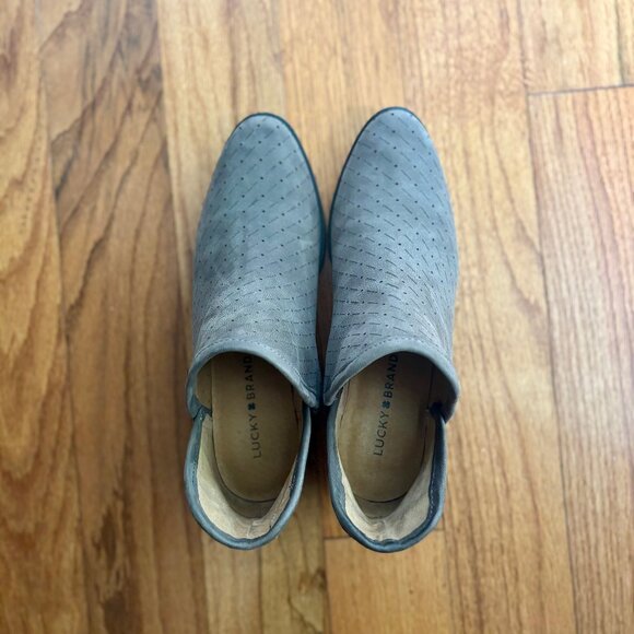 Lucky Brand Taupe Grey Perforated Baley Ankle Bootie Women 7M - Picture 5 of 7